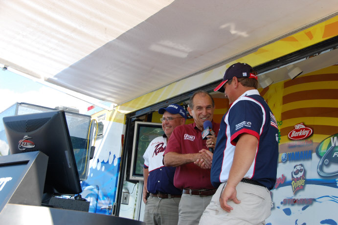 C4710C33-503F-4E8D-8748-B00EAFD0DAC3