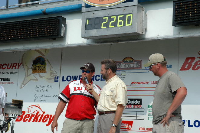 C5E55B67-D143-42EE-B2C1-B06079CC30EA