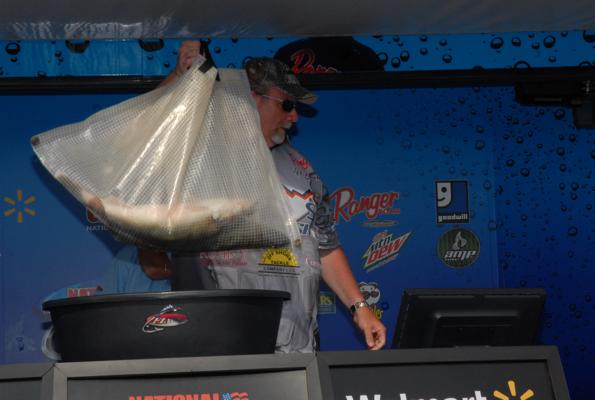 C71FB190-A8A7-4EDD-88DA-62FC4633FF05