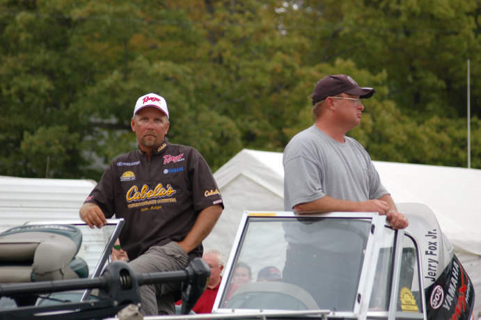 CA4F6EBC-5FAB-4CC3-A979-0920B18AF4A7