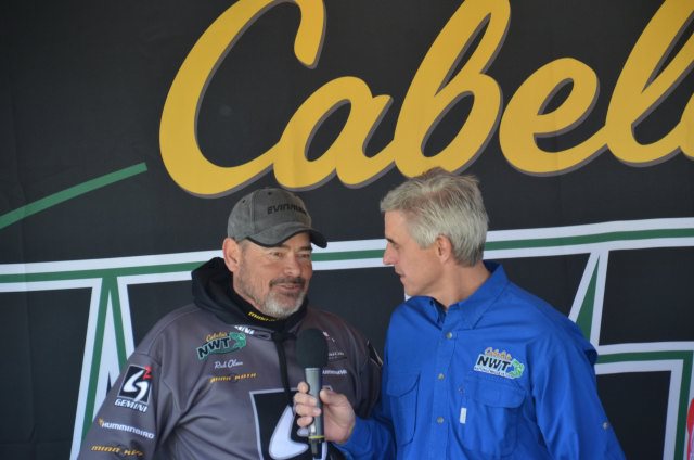 CB597408-5A06-4C93-A669-665A8ABAD1A5