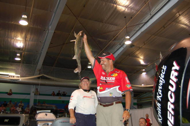 CCA92B30-D50D-4AEC-B4B7-9A57C8703BFC