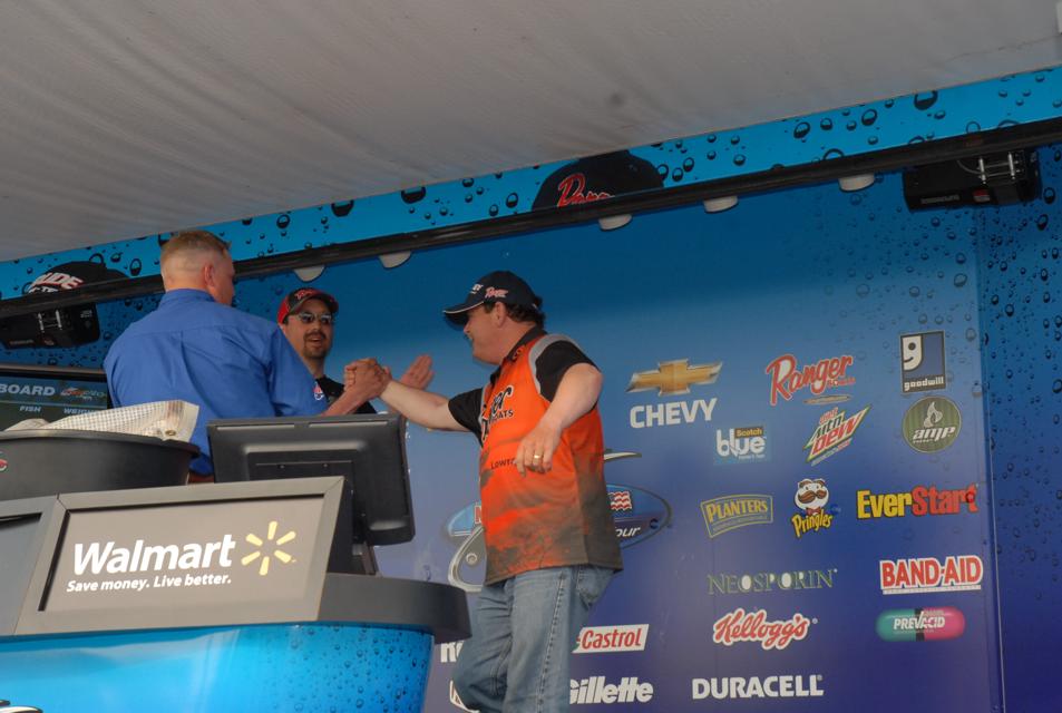 CDECF872-2527-4A82-A661-5D1EBE9023C7