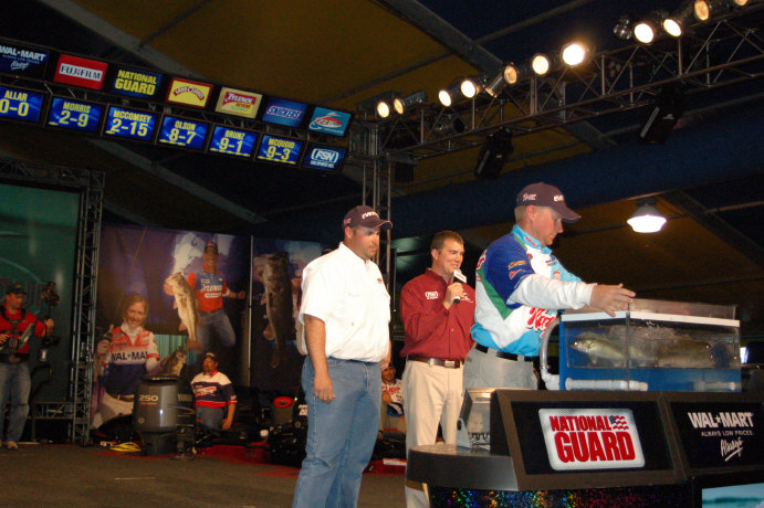 CE3CA233-1B68-4914-A950-F8AA12E43133