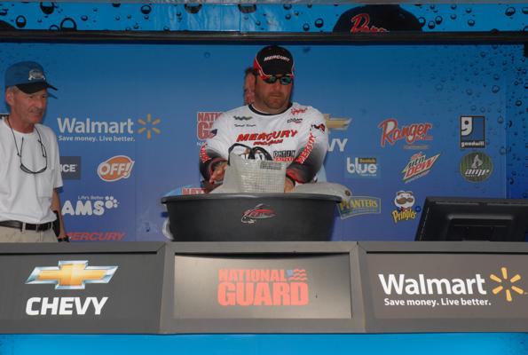 CE6670AE-DD65-483F-BAFE-AA9EFD806925