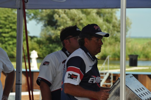 CEF7A22E-4E99-4C5F-8B15-0BBCA9264DB5