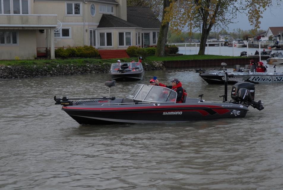 CF39BC41-37FE-4908-9066-3C90B0A33A69