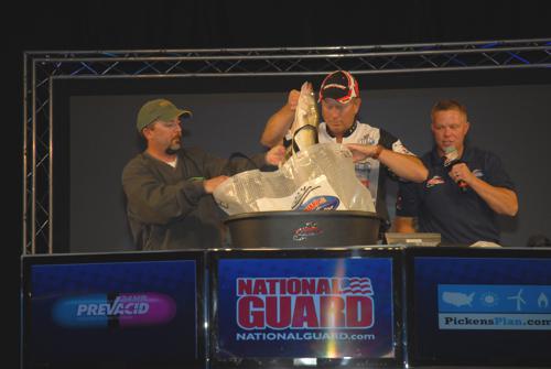 CFFFBC94-F6E8-4C61-AB08-BBDFEBB8EAD8