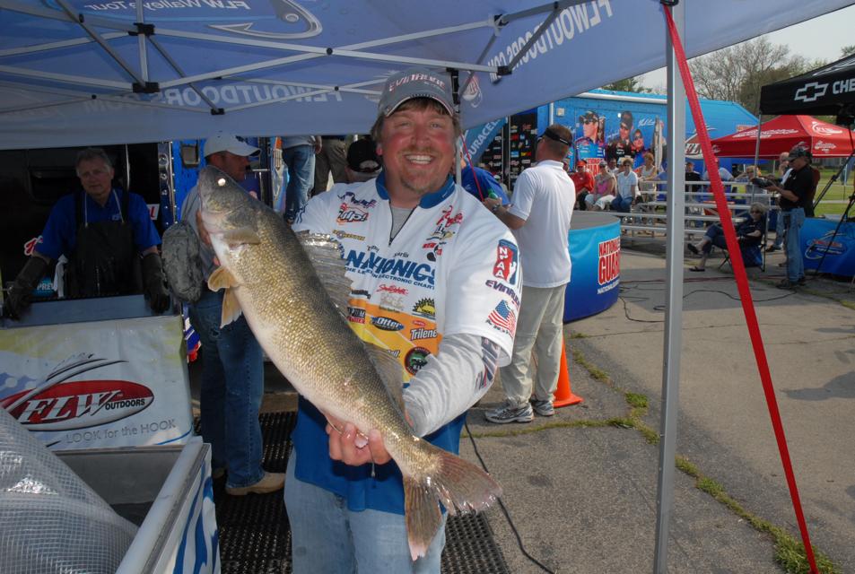 D0134D8F-61BF-48A2-A22A-8B6A5AC10575