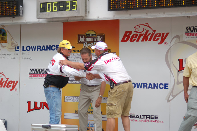 D2126D11-D832-4787-9170-7064401DFC88