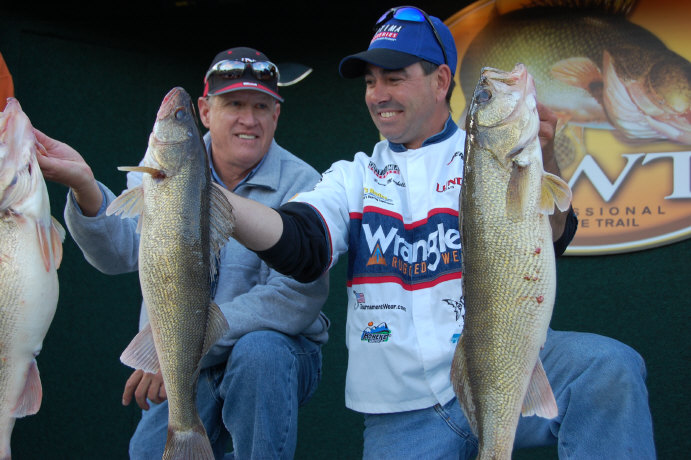 D2F73645-C9D8-4C71-AA63-0115B0ABA836