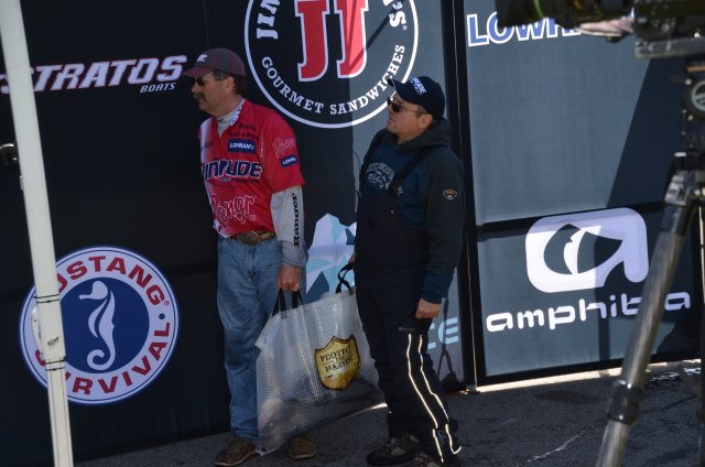 D469FDE8-887D-4B67-A0CF-1BE432A6BC38