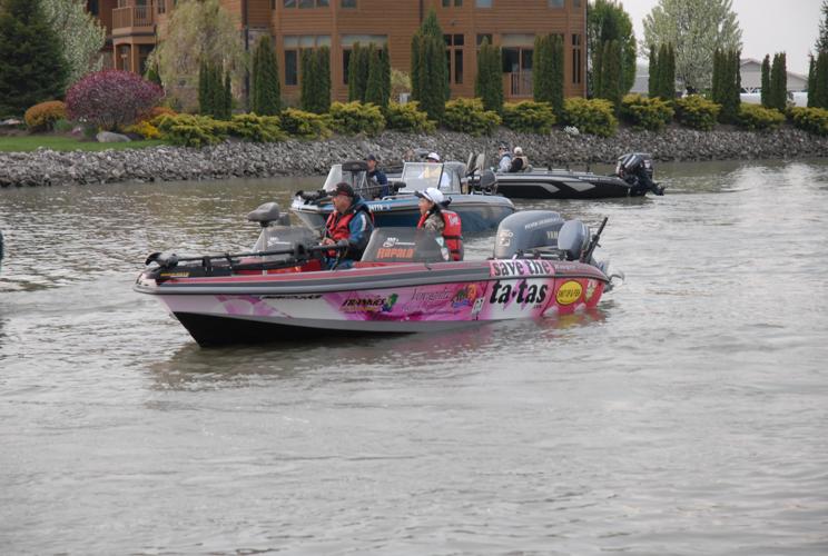 D4E3DEC7-914A-4CE1-9FF0-86F232B370C9