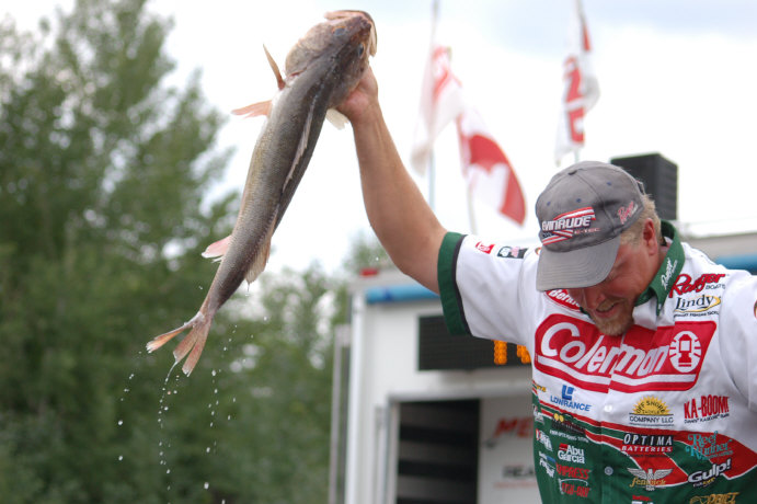 D6B8D588-3A94-43B7-AFFC-61817AF03069