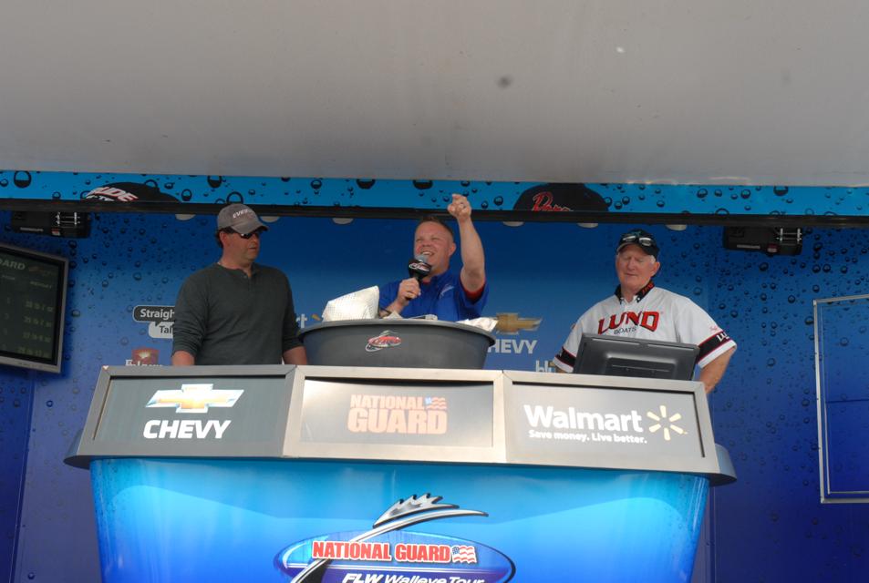 D6BB7EC0-905A-4995-ACAD-546F51582D7C