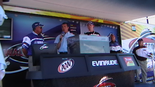 D6C77D69-B169-4012-B5AC-66D0411AB6AB