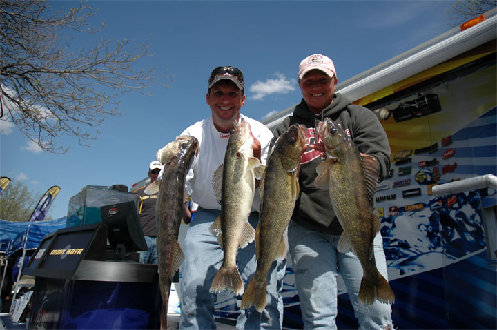 DA39F92C-8793-4AC0-BE52-7BDA85D72392