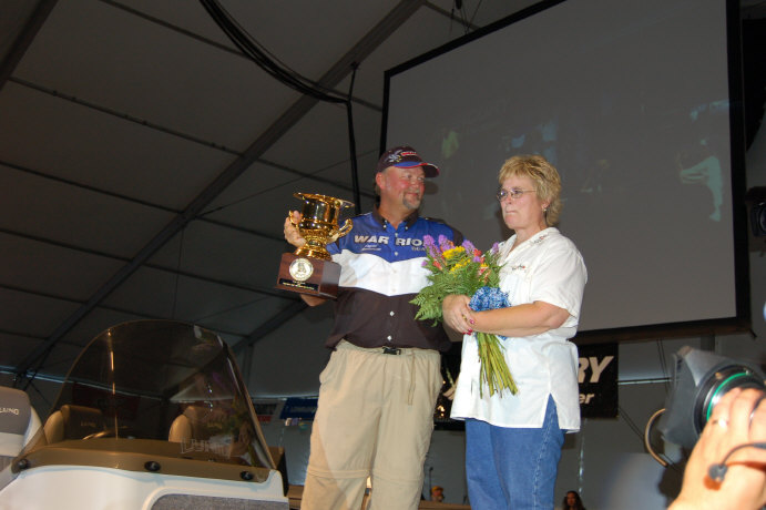 DB3CFE6A-1839-436F-910A-1073EB7EED13