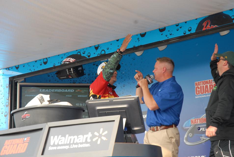 DBB005DA-BDDC-48FB-BC2D-65C60EDC3803