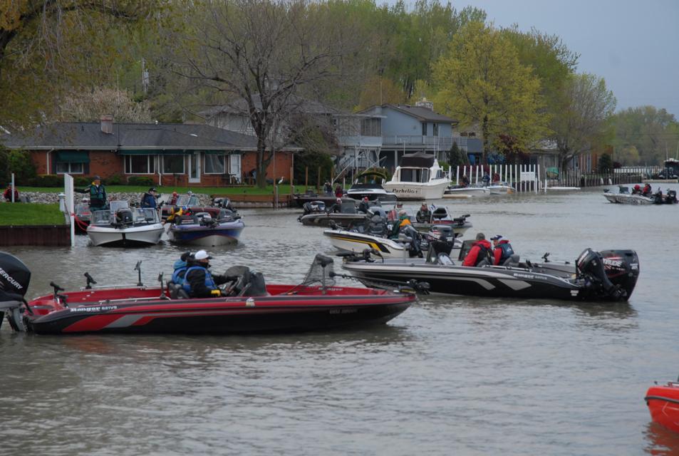 DD6A330B-2BF4-4A63-B44F-386937D99936