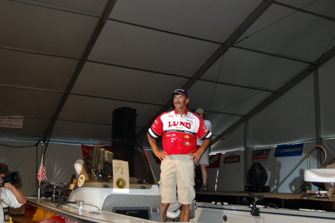 DE6D220E-6440-448C-A84C-8F2EB017D605