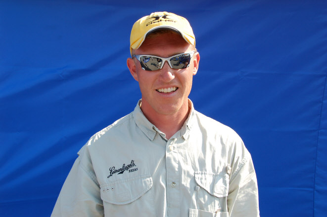 DEB01885-FBF9-458A-BAD0-294675009BDF