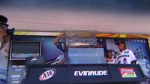 DFCEC7AC-14E2-47D7-85D4-F9D5E2AD93E0