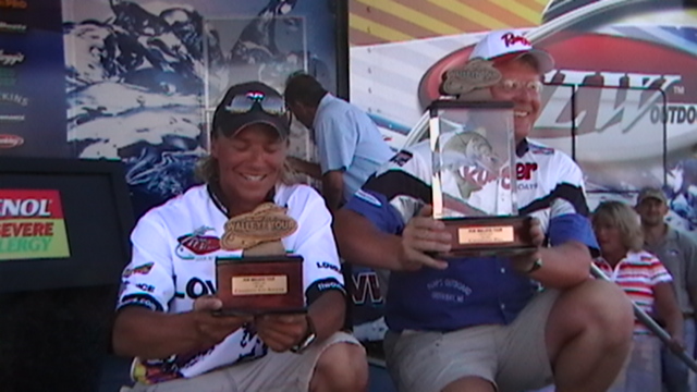 E1843662-0456-4BE2-8912-4EF0DCADF3E8