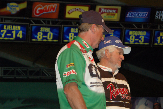 E1D291AE-2F4E-4FEC-A591-1F3BD1063247