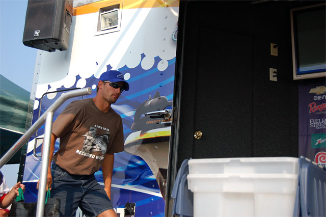 E27B623C-460C-4A7E-A0EE-AEA4B51490F2