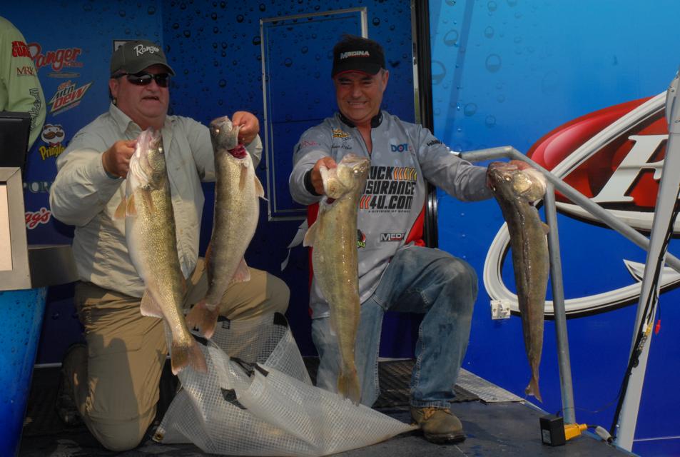 E47AABB4-82DD-41A2-BE09-761B0C79B81F