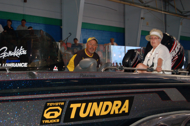 EB07C59E-00AE-4CE7-94E7-7CF48625AB1A