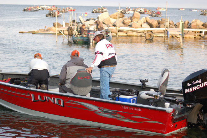 EDBDD587-A0D7-440D-80F8-829C26839BB4