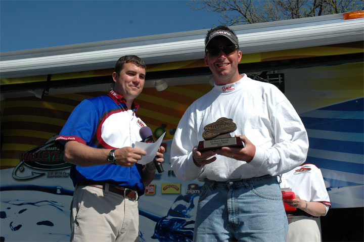 EE5984C2-52F0-441D-A239-3D6ACAD2F3DF