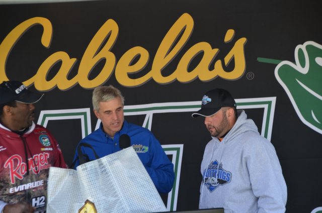 F0615DEF-3FB3-44C7-B1A6-96D5D09E35B7