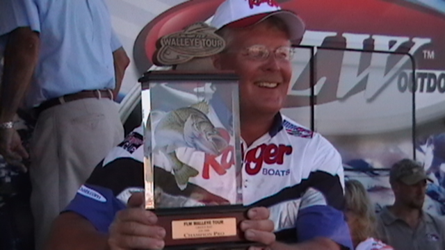 F1EEA66E-D036-425C-AF2C-B74C43866B6D