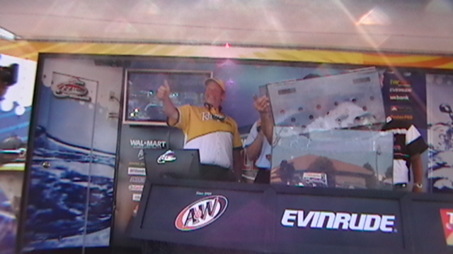 F2403BF9-E077-4B3B-A08E-DB8D2DBA0FE7