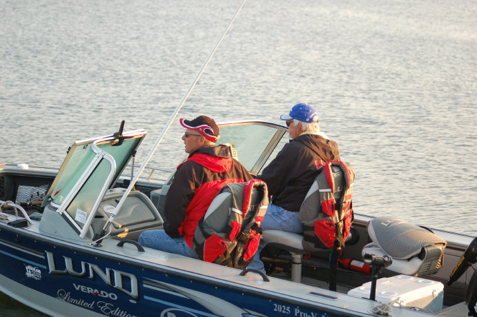 F2E5CFE0-FBEF-447C-9C61-3716489D2F8F