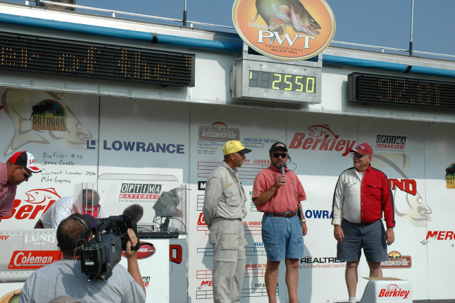 F3B4F61D-1946-405D-9000-226F5824E63A