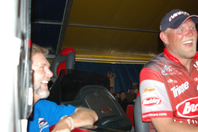 F5F71DF3-0078-4043-9084-3E65F4D2E4C4