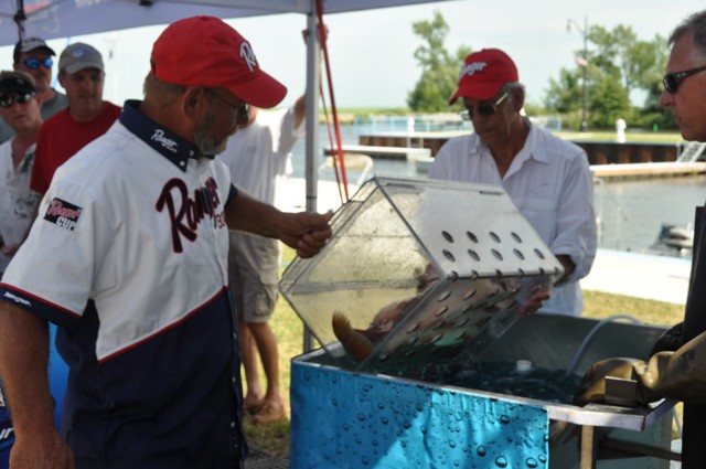 F6755BE3-20B7-4521-8DFF-D52819510A86