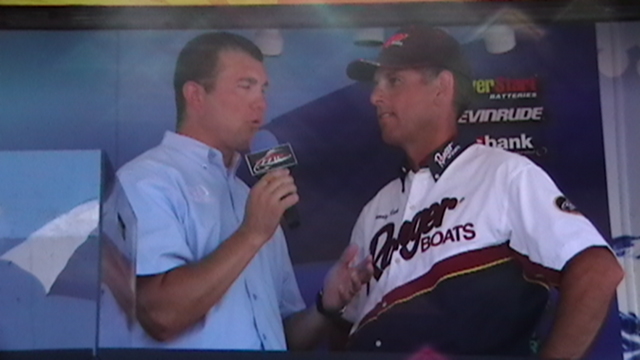 F7088F09-D592-49BC-A80C-C32630F2EFC2