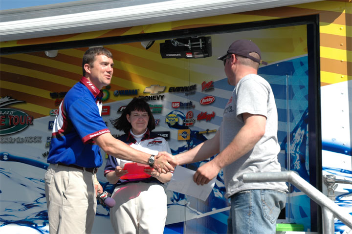 F83FB567-7EB8-41A0-B8E1-C86D7DA47214