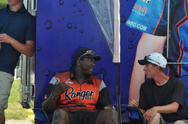 F85ACCA7-B37B-4BAA-A6FC-9C1554F4963B