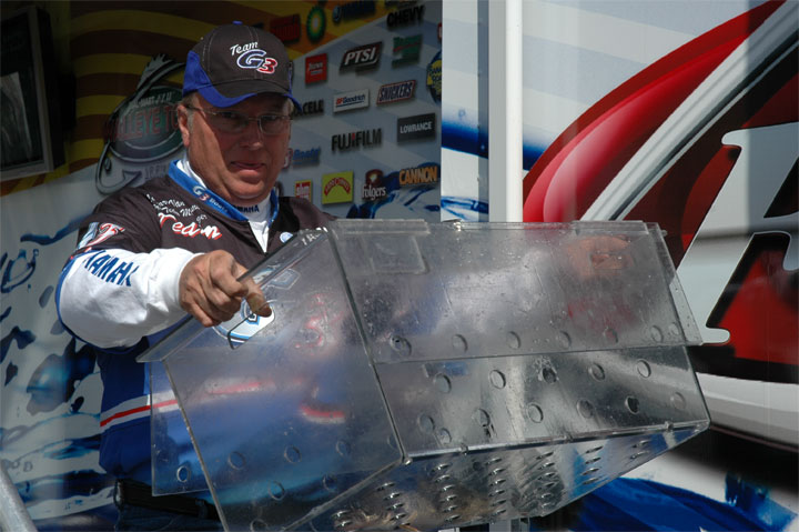 FAAFC3BD-3D41-4825-BD05-E314C3B4B564