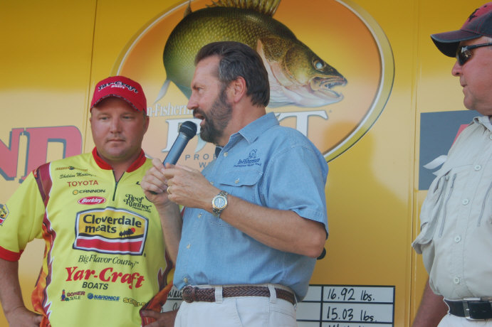 FAF83545-F23C-4629-AA98-012DC57DA95D