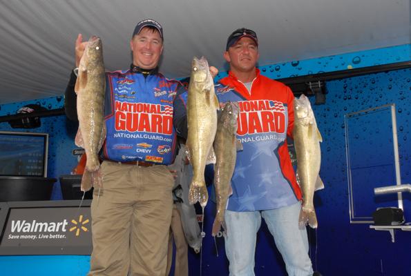 FE27CC19-9733-4E62-8EBC-D11BD4B0B9E2