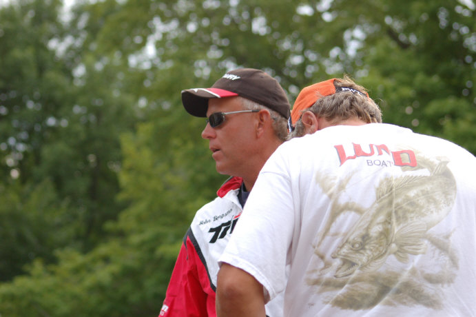 FF6ADA6B-3AC7-499E-BE72-F480F02D92CF