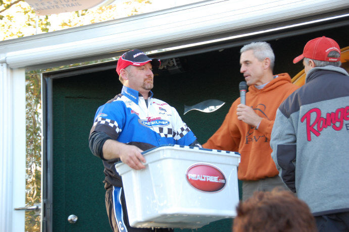 FFD9B344-063F-4071-8553-88FAAA6B6BD3