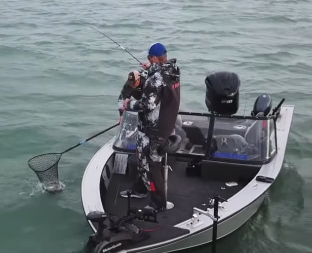 Spring Jig Fishing on the Detroit River Fishing 411 TV WalleyeFIRST